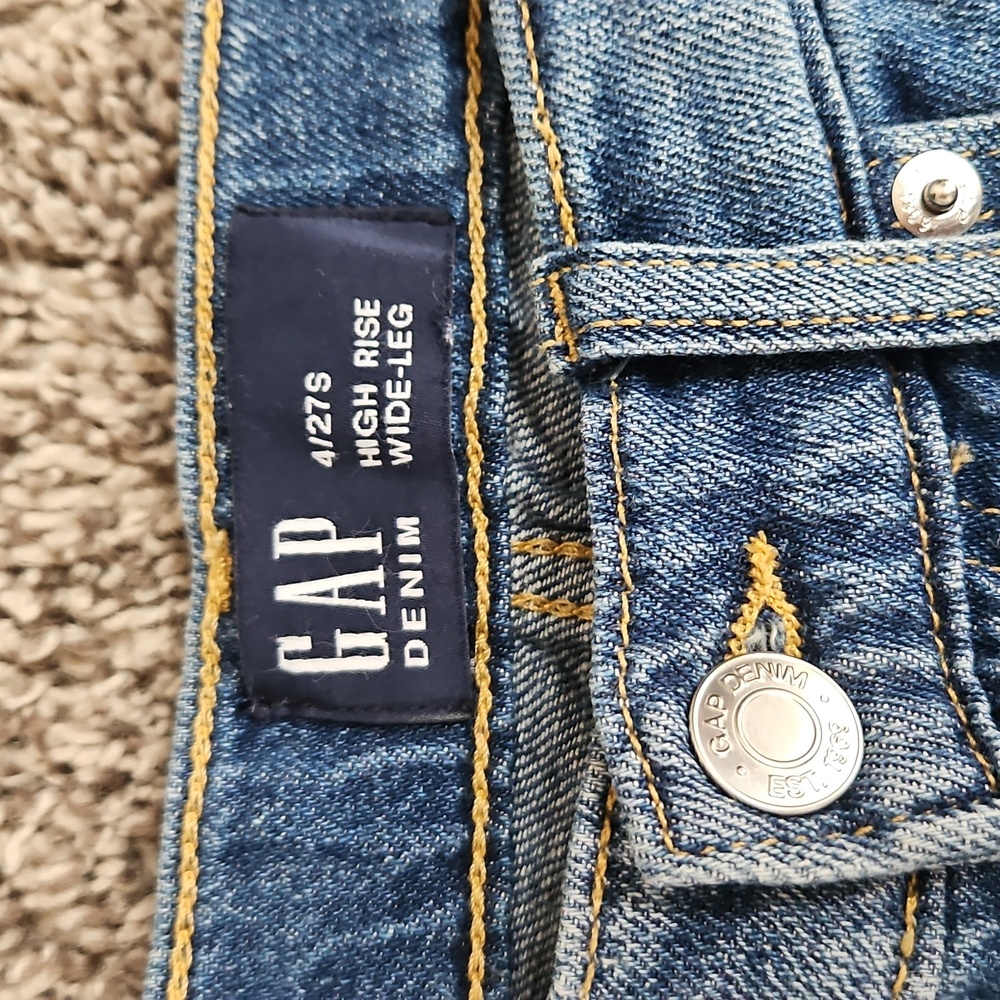GAP High Rise Wide-Leg - Picture 2 of 6